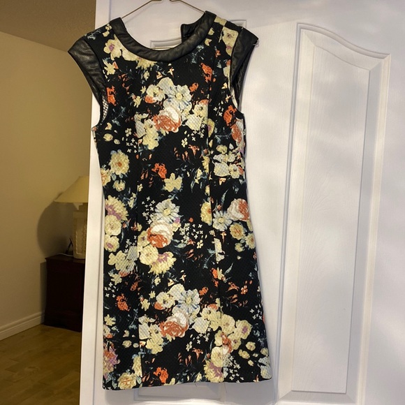 Brand :Mango - Picture 1 of 1